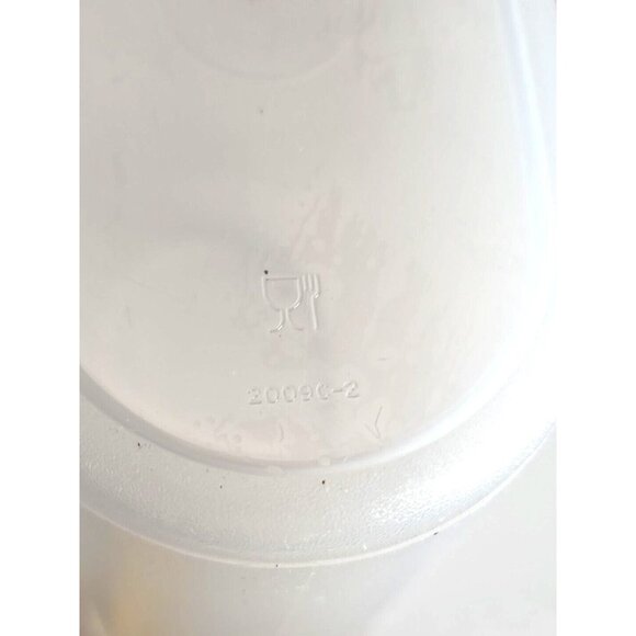 Vintage Tupperware Pitcher #2009B with Blue Lid Oval 64 oz. Capacity - Picture 8 of 11